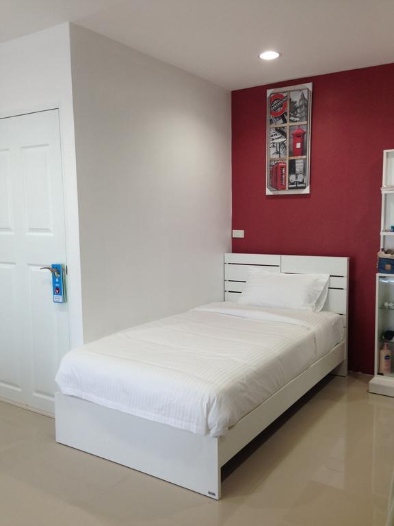 Living By Grace Apartment Si Sunthon Exterior foto