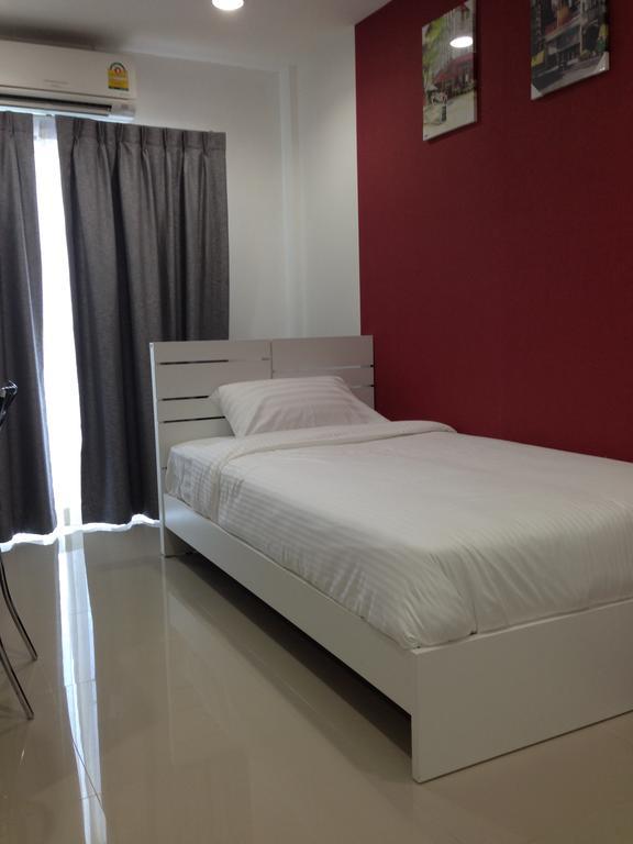 Living By Grace Apartment Si Sunthon Exterior foto