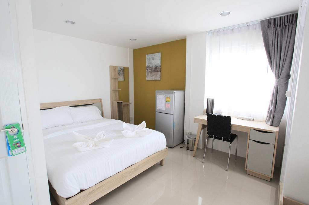 Living By Grace Apartment Si Sunthon Exterior foto