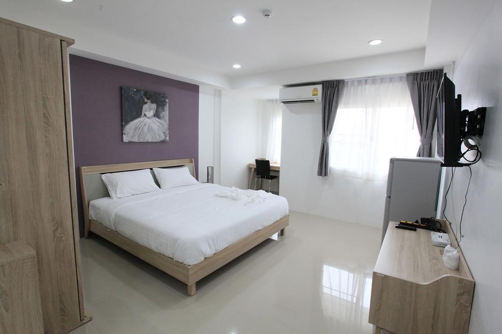 Living By Grace Apartment Si Sunthon Exterior foto